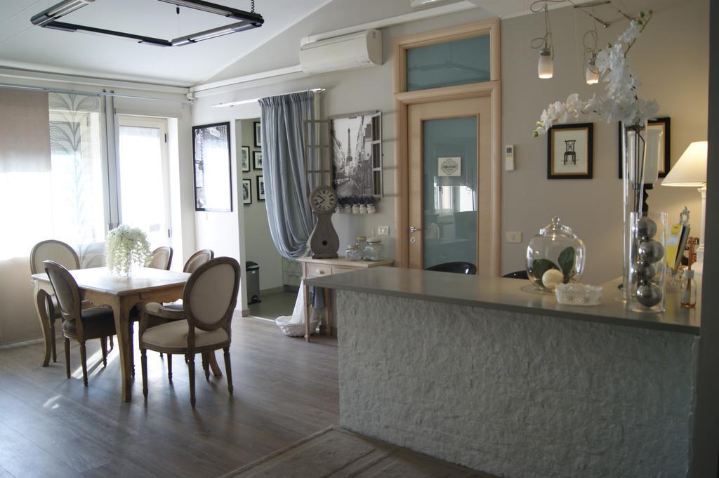 Residenza I Ciclamini Bed & Breakfast Rome Exterior photo